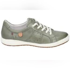 Josef Siebel Caren 01 Women's Casual Army  Green Trainers